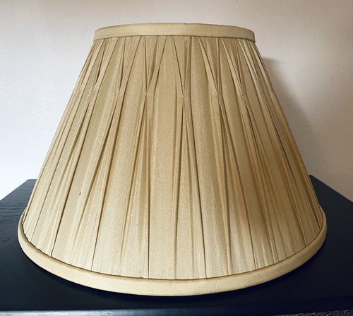 Laura ashley beige gold - ashley,