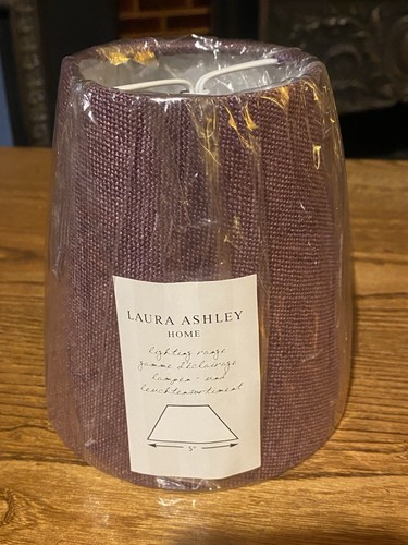New sealed laura ashley - sealed,